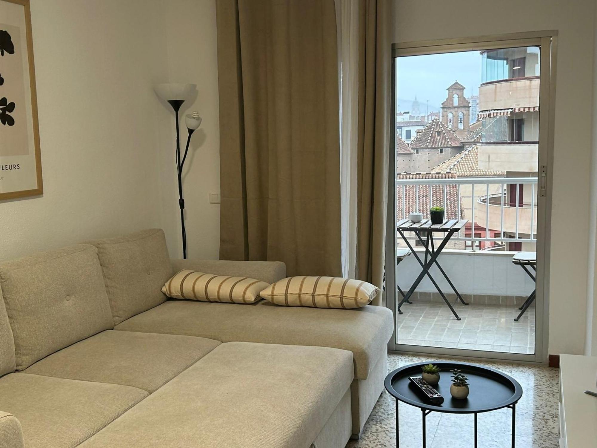Vialia Piso Centrico Wifi Maria Zambrano Andra Málaga Exterior foto
